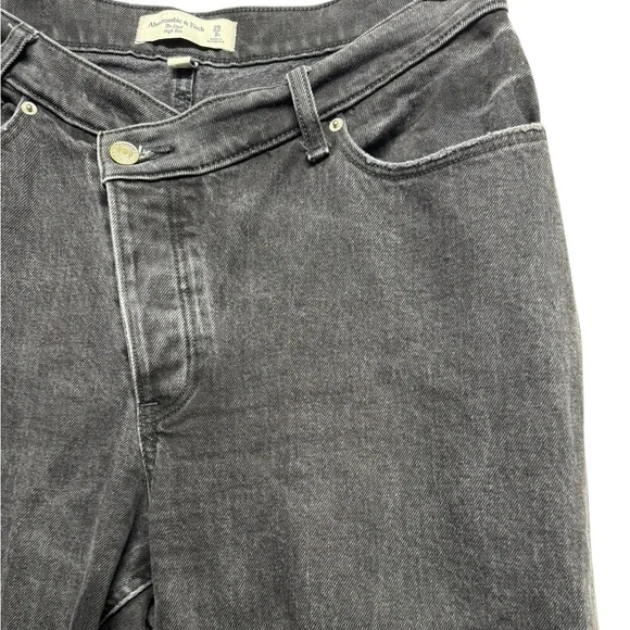 Women's Black Jeans - Picture 8 of 11